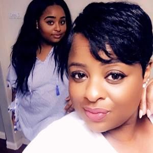 Meet your Posher, Adrienne